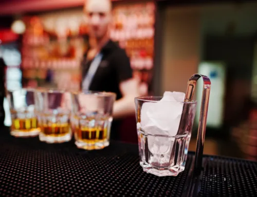 Why Whisky Lounges Are Becoming Popular for Group Events